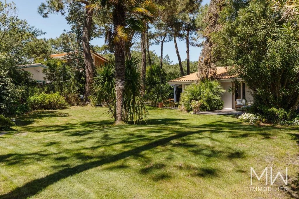 VILLA AU CALME