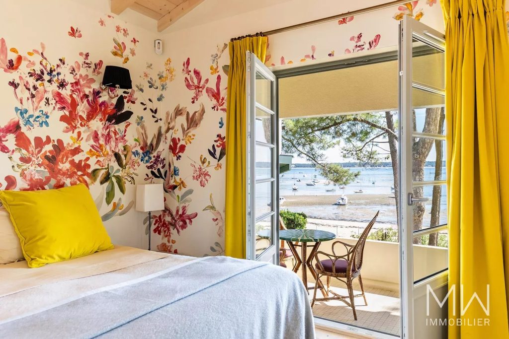 VILLA D&rsquo;EXCEPTION EN 1ERE LIGNE