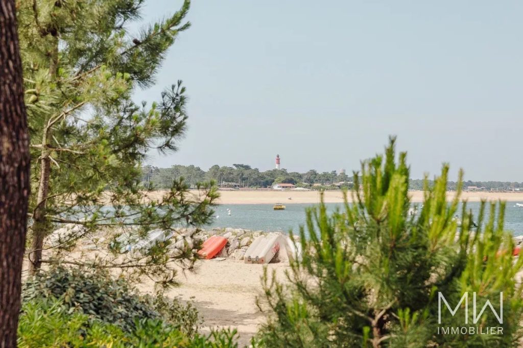 VILLA D&rsquo;EXCEPTION FACE AU BASSIN