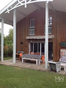 VILLA BOIS EN HYPER CENTRE