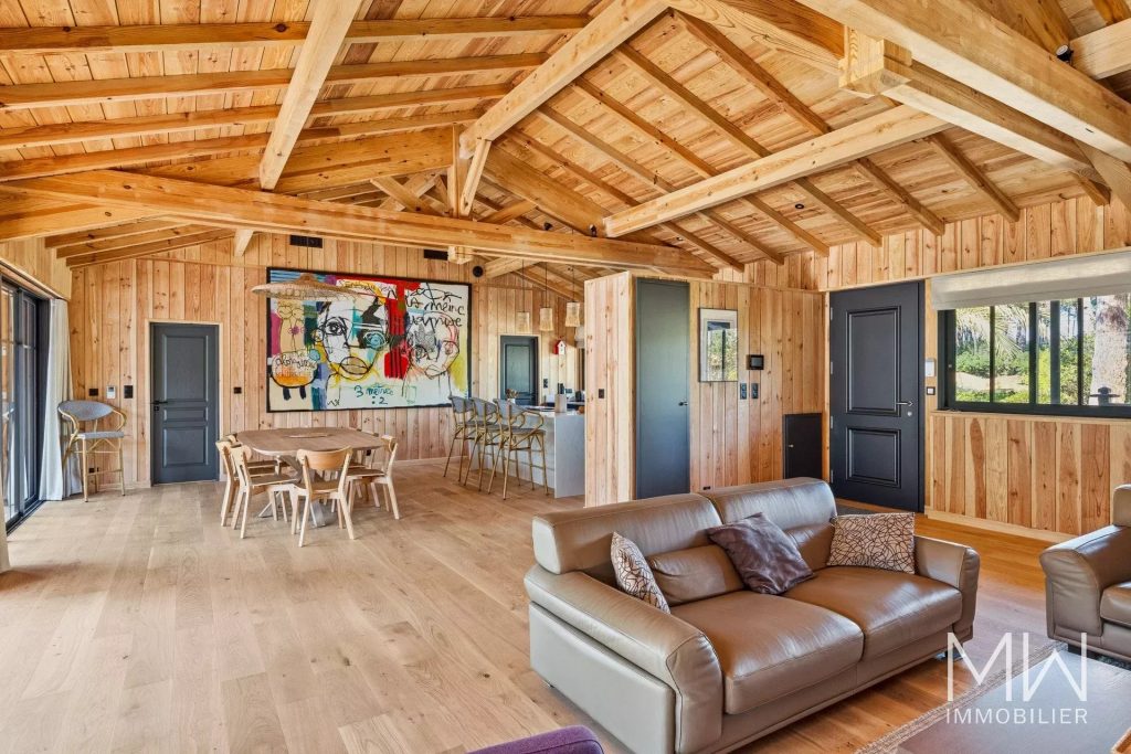 VILLA BOIS D&rsquo;EXCEPTION AVEC PISCINE
