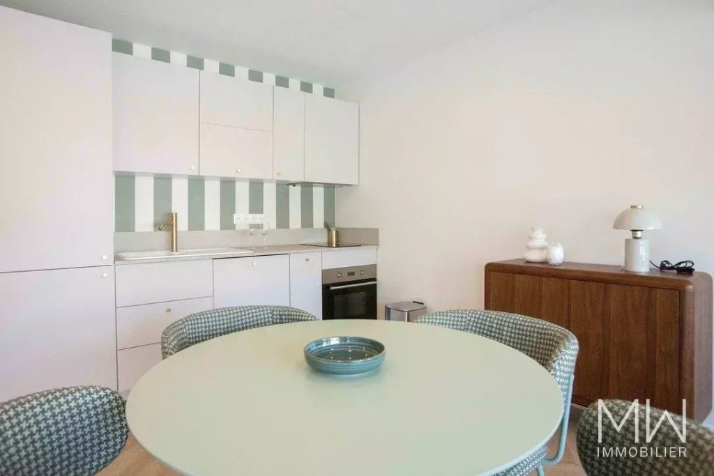 APPARTEMENT AU COEUR DU VILLAGE