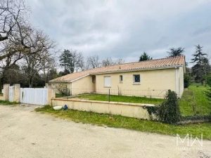 MAISON A LOUER – SAINT JEAN D&rsquo;ILLAC