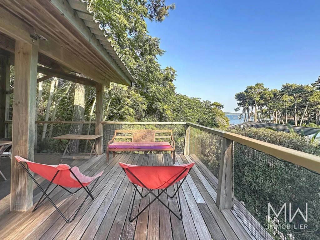 BELLE VILLA VUE BASSIN