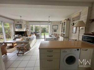VILLA BOIS AU COUER DU VILLAGE