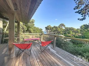 BELLE VILLA VUE BASSIN